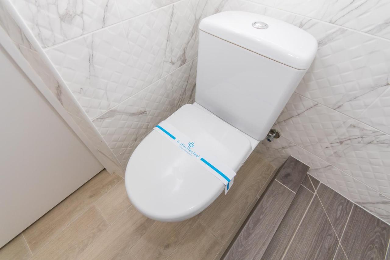 Myfreedom Апартаменти Пр-Т Воскресенський Kiev Extérieur photo